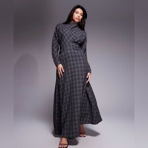 Elegant Plaid Maxi Dress